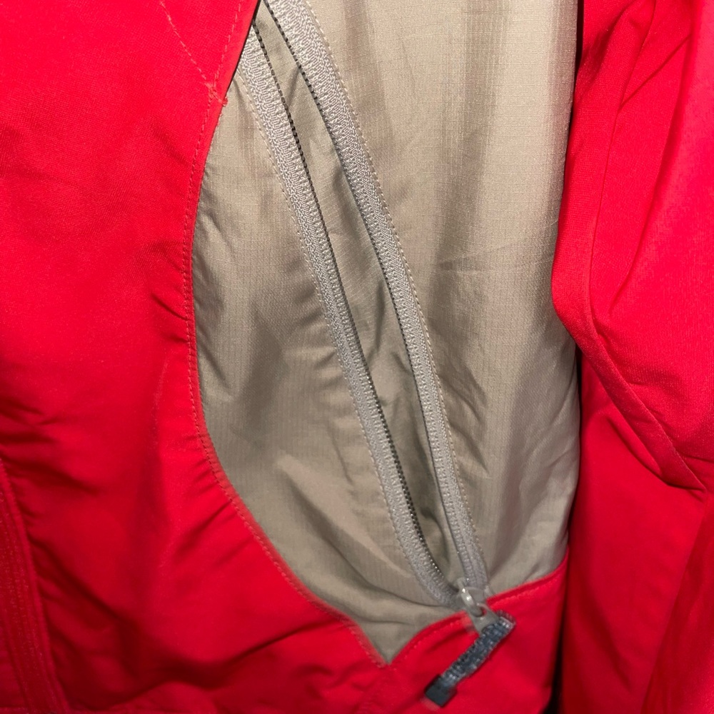 Helly Hansen - image 7